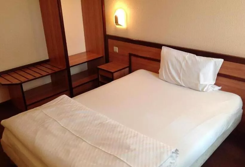 בית מלון כפרי Anhalt