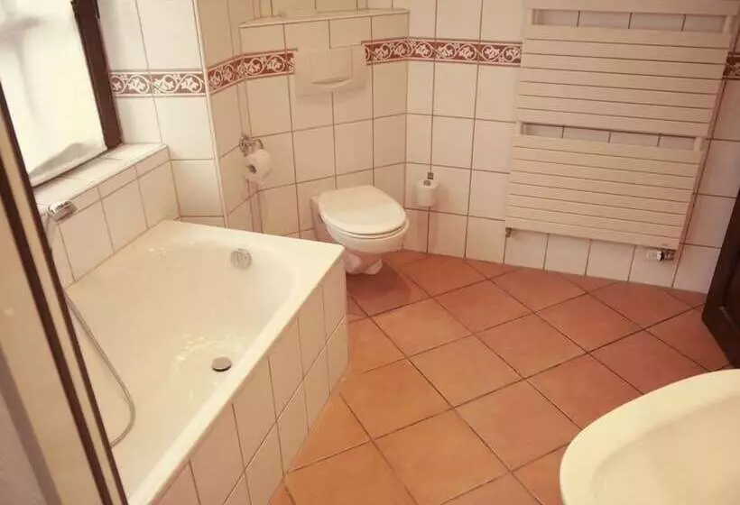 Отель Badische Kellerey