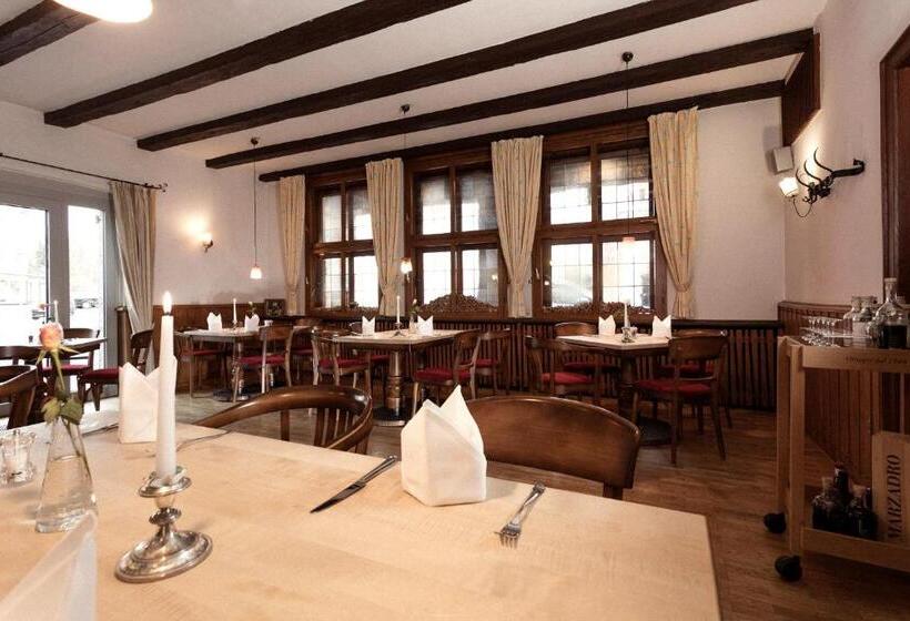 酒店 Deutsches Haus