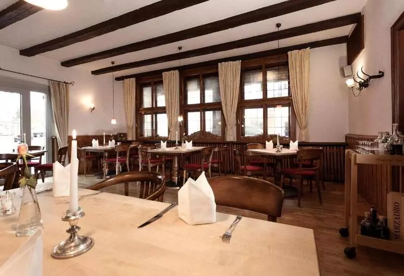 酒店 Deutsches Haus