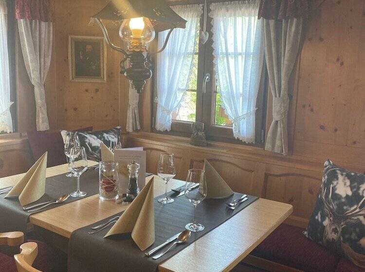 בית מלון כפרי Hirschen Menzenschwand