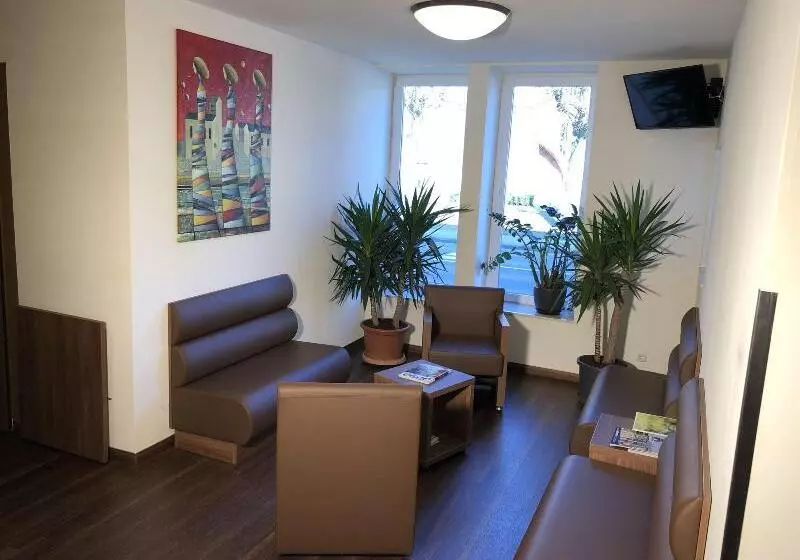 فندق Isenbutteler Hof