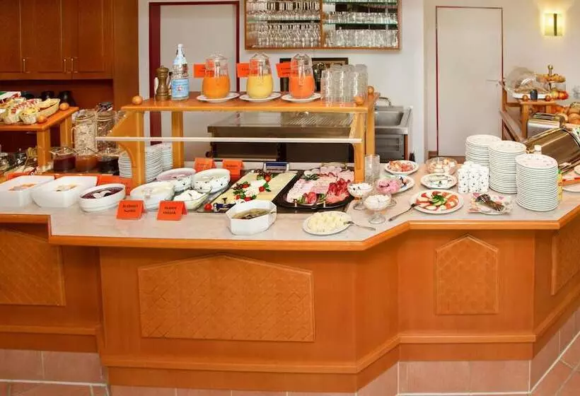 酒店 Montana Lauenau