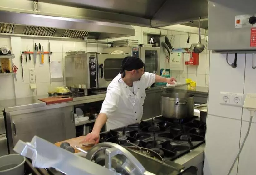 酒店 Onkel Tom`s Hütte