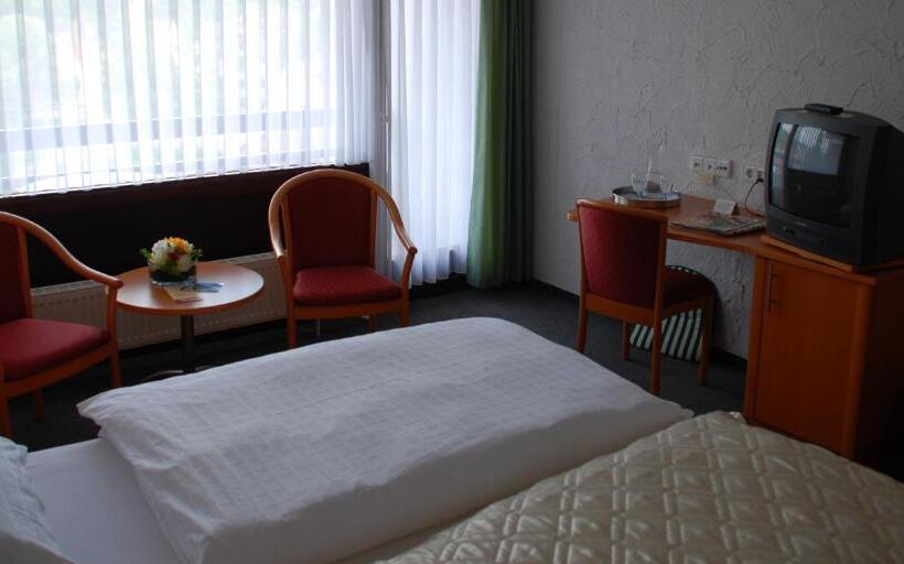 酒店 Restaurant Sonne