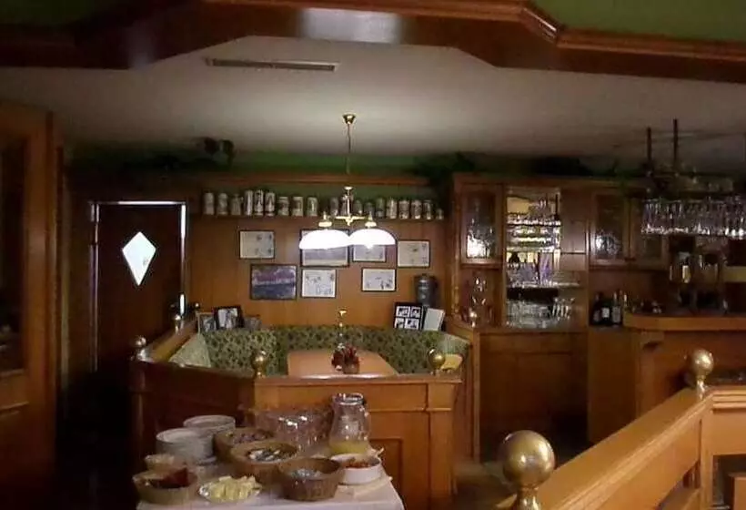 酒店 Schützenhaus