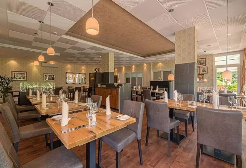 בית מלון כפרי Weinbergschloßchen