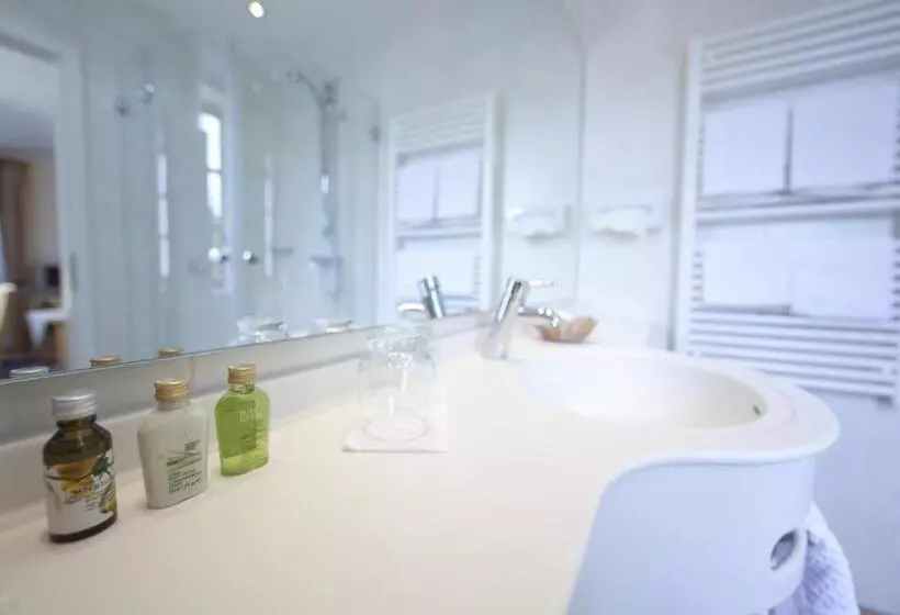 בית מלון כפרי Weis