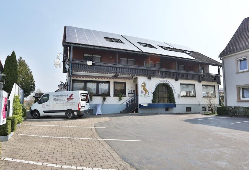 بنسيون Gasthof Rossle