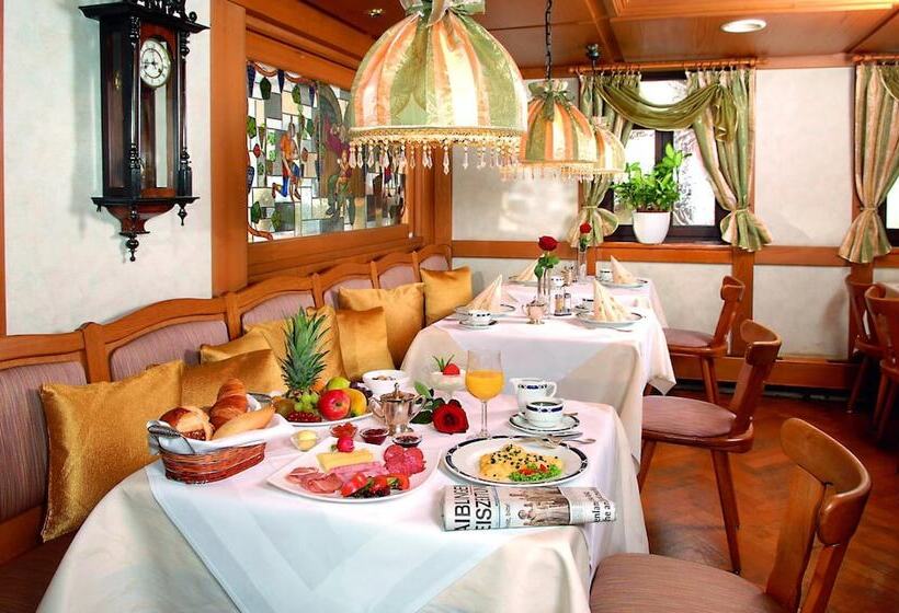 ペンション Lamm