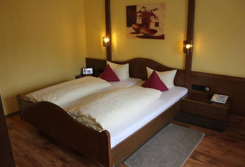 ペンション Lamm