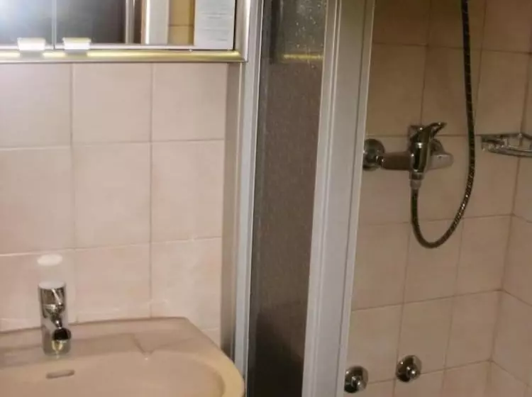 پانسیون Landgasthof Wiesenmuhle