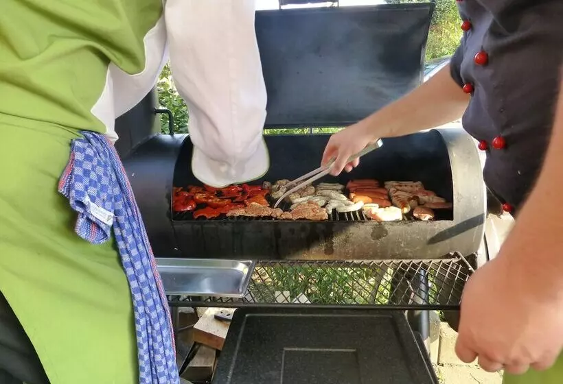 بنسيون Waldesblick, Hotel Restaurant