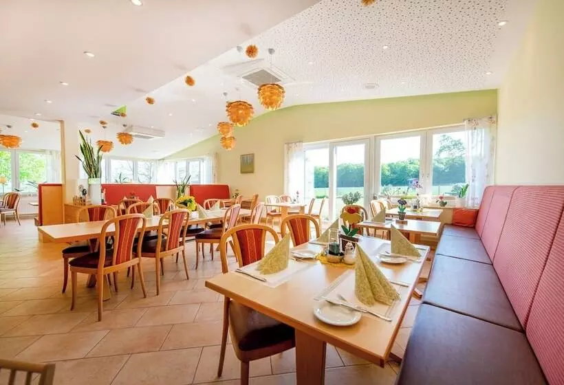 بنسيون Waldesblick, Hotel Restaurant