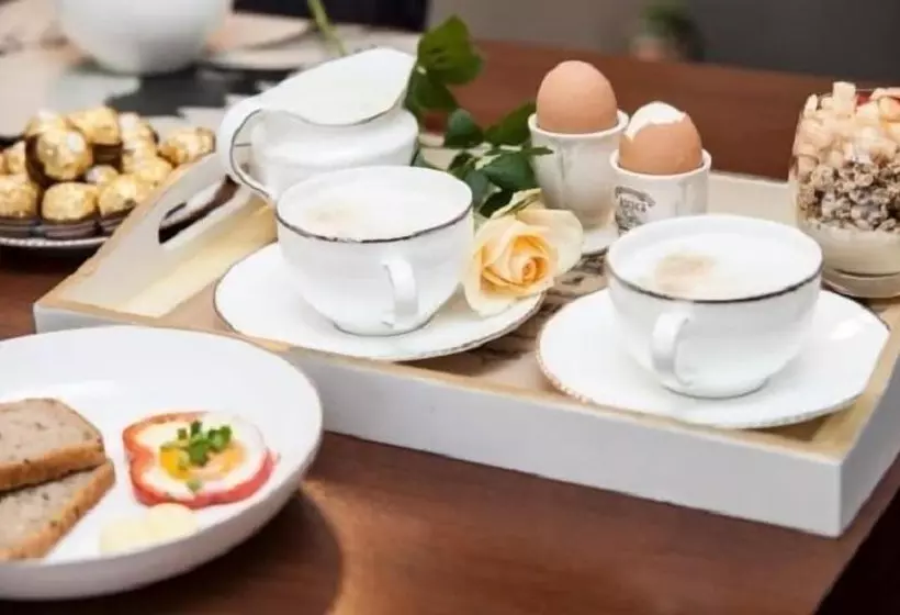 Art Residence Apartments