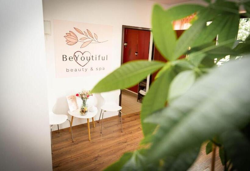 בית מלון כפרי Anek