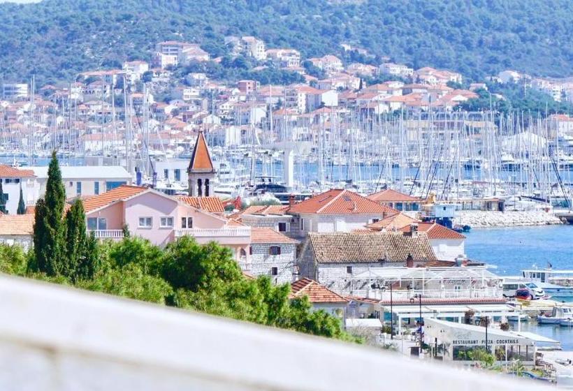 Hotel Bavaria - First Library