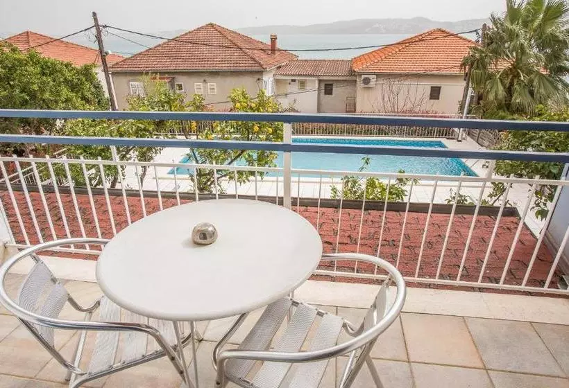 Hotel Bavaria - First Library