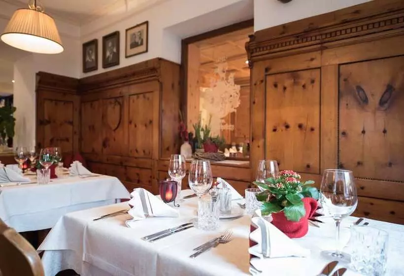 酒店 Der Reschenhof