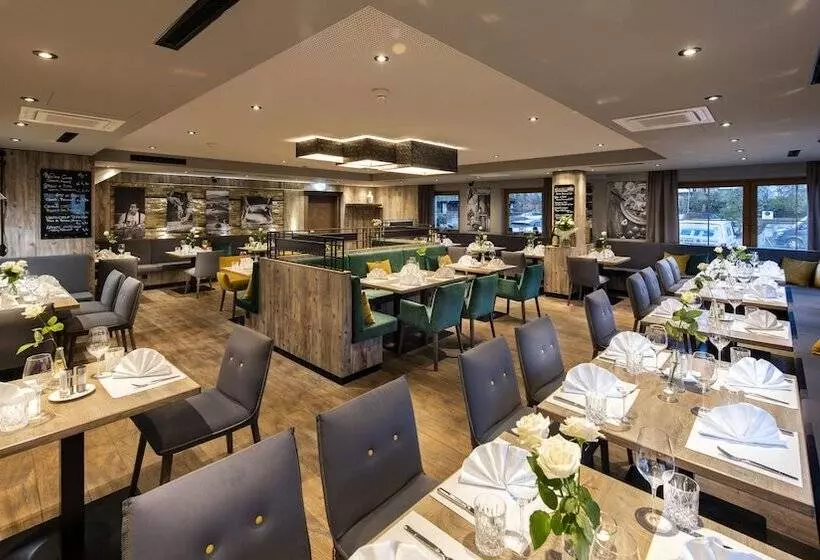 酒店 Der Reschenhof