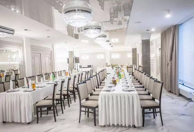 ホテル Gromada łomża