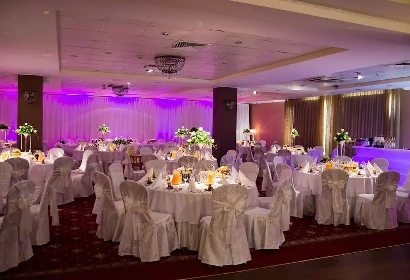 ホテル Novum & Spa