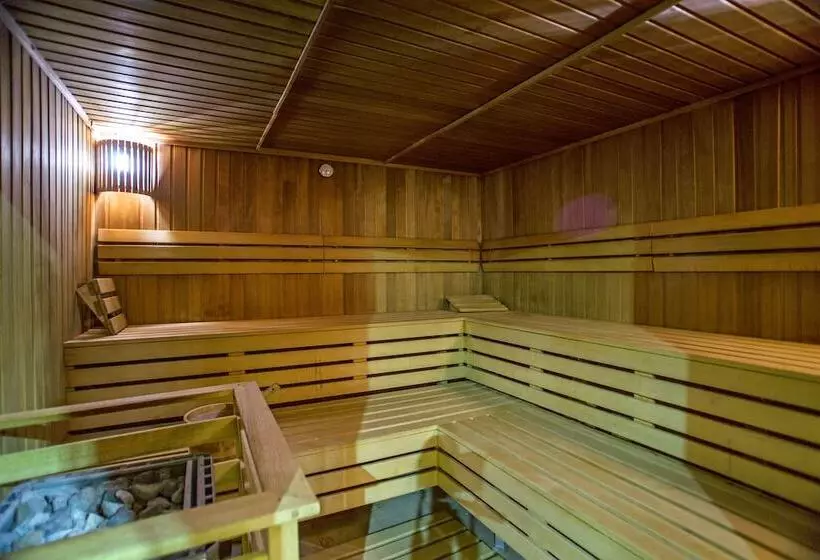 ホテル Novum & Spa