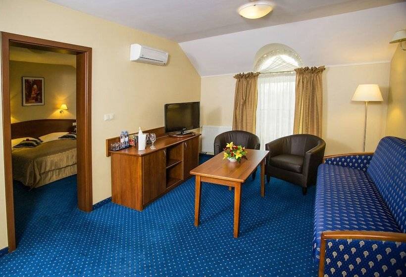 فندق Novum & Spa