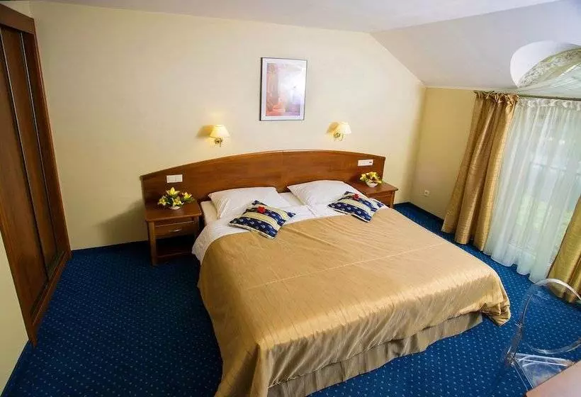 ホテル Novum & Spa