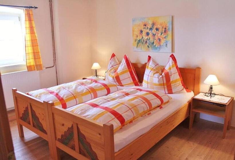 فندق Obst & Gästehof Brandl