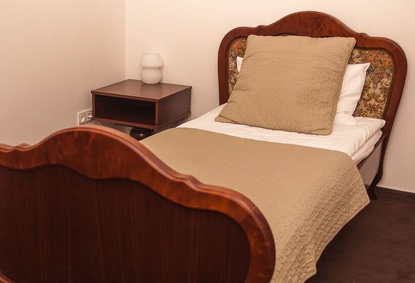 Hotelli Pałac łazienki Ii