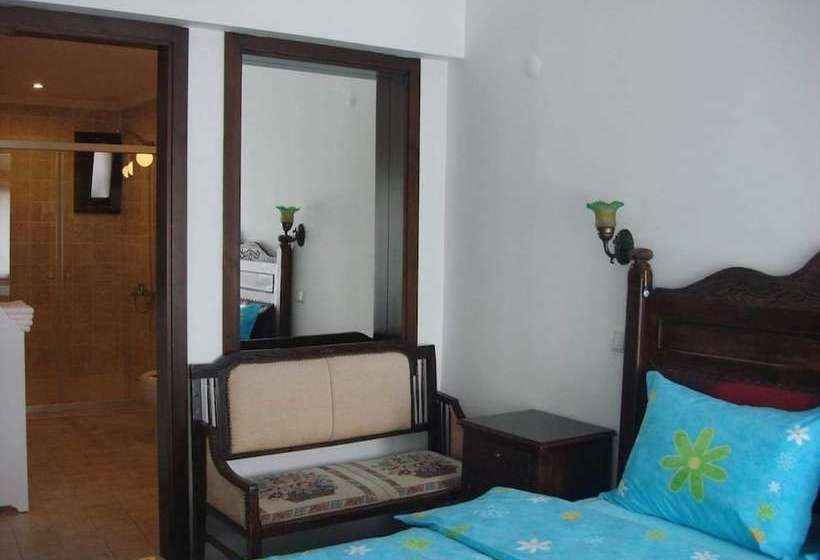 ホテル Second Spring