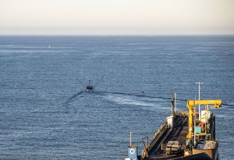 فندق Wharf Master's Inn