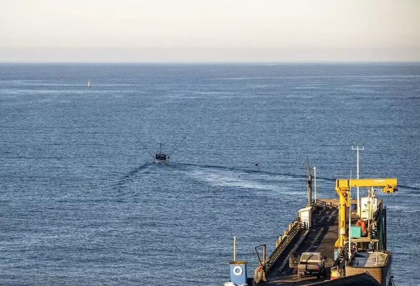 酒店 Wharf Master's Inn