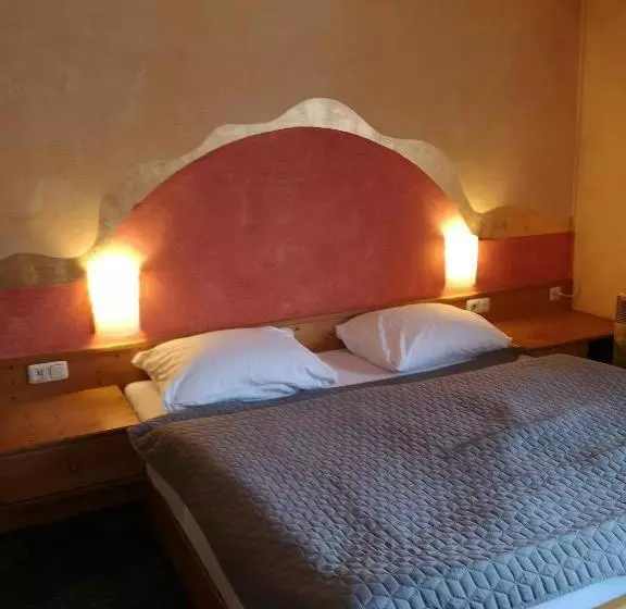 Hotelli Wirt Z Minsta