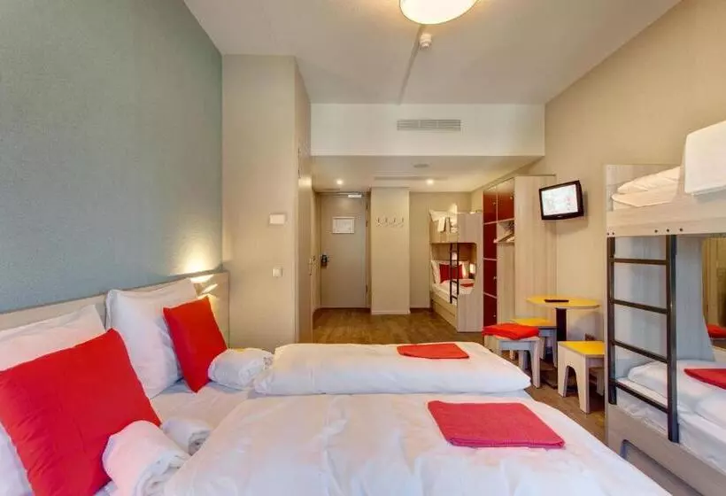 Meininger Hotel Amsterdam City West