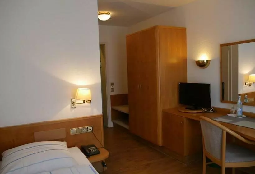 펜션 Landgasthof Adler Ohg