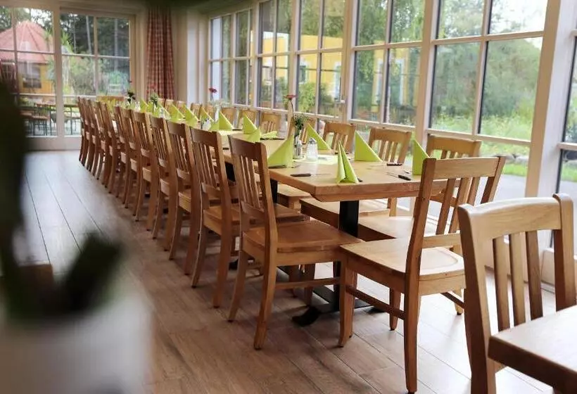 ペンション Perbersdorfer Heuriger