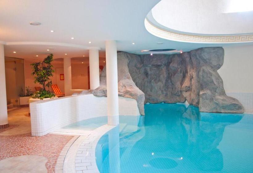 ホテル Reitzentrum Hausruckhof