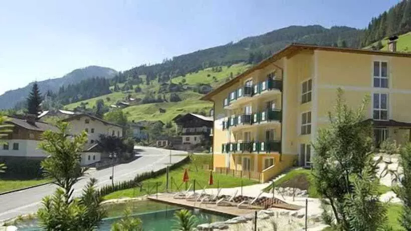 Und Aparthotel Almrösl