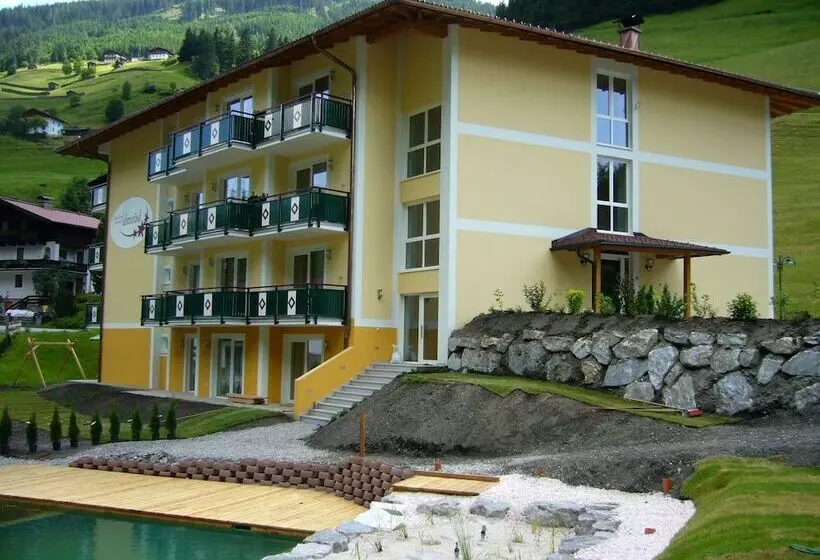 Und Aparthotel Almrösl