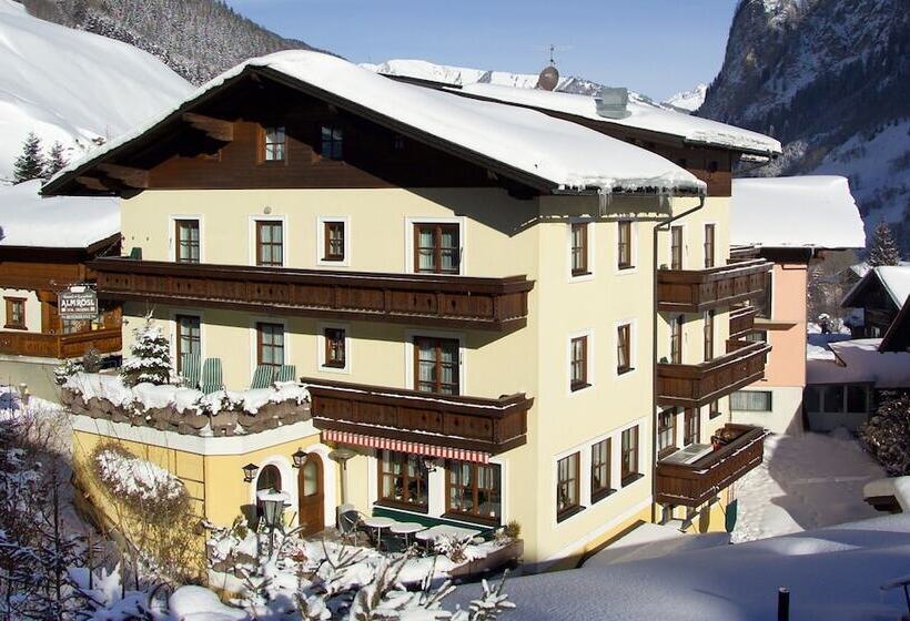 Und Aparthotel Almrösl