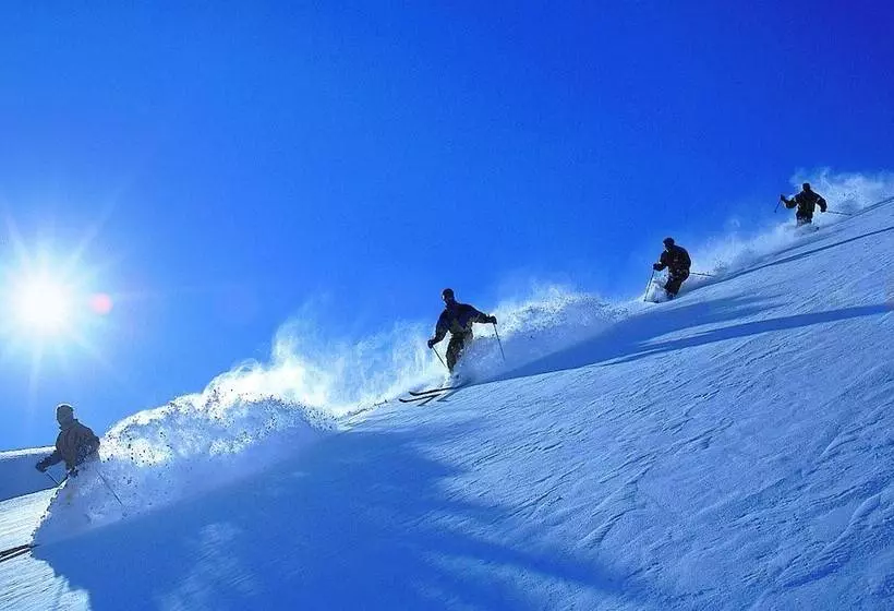 Und Aparthotel Almrösl