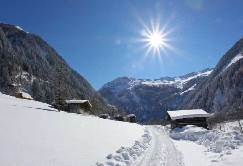 Und Aparthotel Almrösl