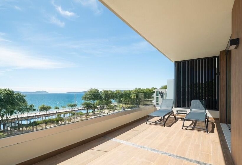 Hotel Attica21 Vigo 4 Superior