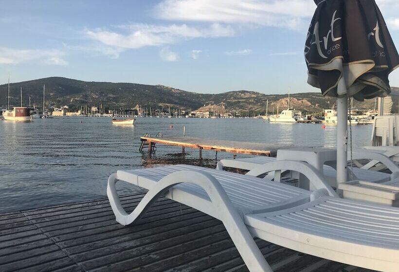 فندق Vertigo Foca