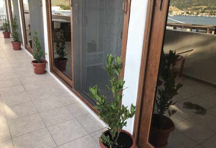 فندق Vertigo Foca