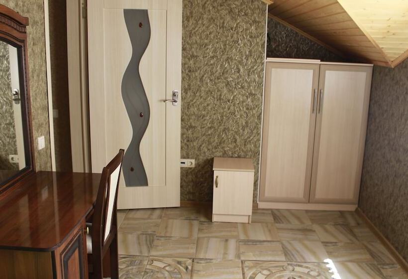 بنسيون Guest House Planeta Mov