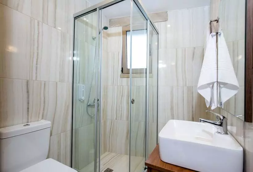 Agarathos Homes