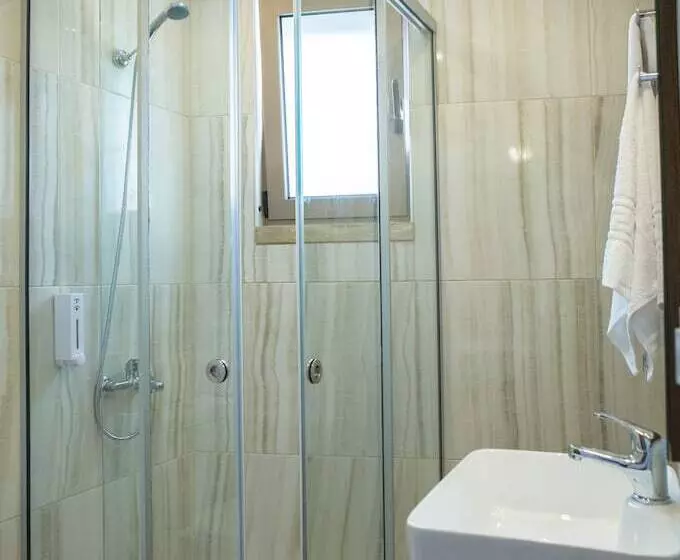 Agarathos Homes
